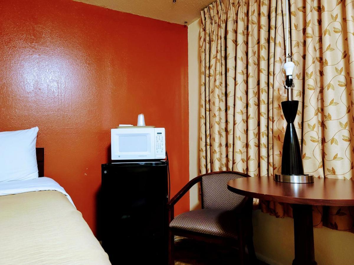 Travelors Lodge Motel & Rv Park Us-287&Us-96 Eads Esterno foto