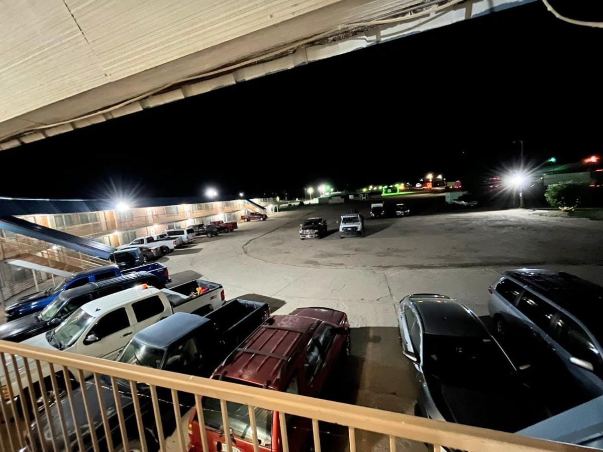 Travelors Lodge Motel & Rv Park Us-287&Us-96 Eads Esterno foto